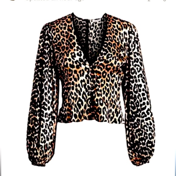 GANNI Stretch Silk Satin Leopard-Print Crop
Blouse - Picture 1 of 3